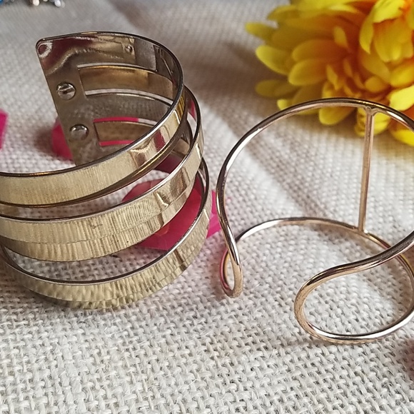 Gold Tone Bracelet Bundle - Picture 2 of 7